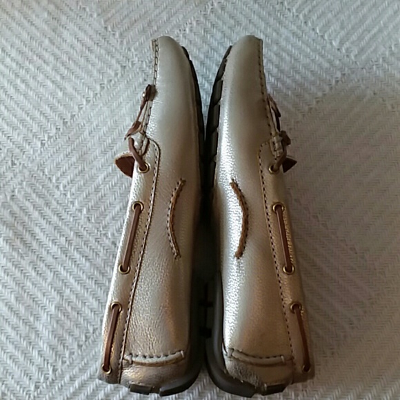 Clark's Dunbar Racer driving loafer  gold - Picture 4 of 7